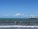 “Шелковое” и нереально чистое море: туристы в восторге от бархатного сезона в Анапе 