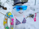 Котики, ботинок, дама на пляже: самые интересные снеговики Анапы и других курортов