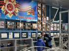 На ЖД вокзале Анапы открылась новая выставка ко Дню Победы
