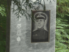 Памятник советскому офицеру восстановили в Анапе