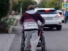 В Анапе многие тротуары для инвалидов и мамочек с колясками - это полоса с препятствиями
