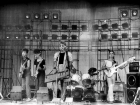 Группа, исполнившая песню про московского гуляку, в 1986 году выступала в Анапе