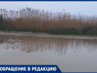 Огромная лужа в станице Благовещенской создаёт неудобства местным и отдыхающим