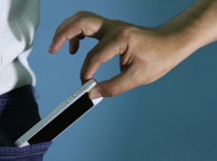 В Анапе задержали похитителя мобильных телефонов