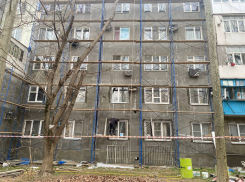 В Анапе продолжают ремонтировать многоквартирные дома