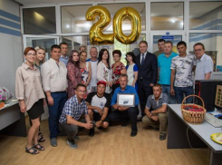 Мэр Анапы поздравил Медиа-группу «Анапа» с 20-летним юбилеем