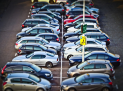 Анапчане настаивают на том, что в аэропорту Анапы должна быть бесплатная парковка