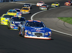  В Анапе несовершеннолетние гонщики покажут мастерство экстремального вождения