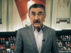 В 1976 году по Анапе и Новороссийску прокатилась волна убийств девушек-подростков