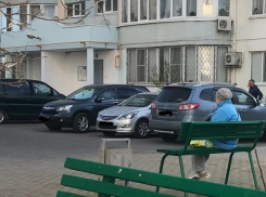 Москвичка Анна Абрамович поделилась впечатлением, как в Анапе соблюдают режим самоизоляции