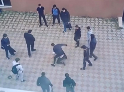 Подростки устроили разборки в одном из дворов Анапы