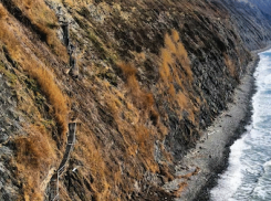 В Анапе из-за схода оползня разрушена лестница «300 ступеней» к морю