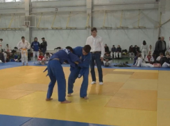 «Кубок Деда Мороза» по дзюдо, прошедший в Анапе, собрал более 120 участников