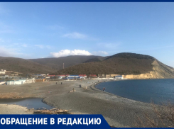 Навести порядок на пляже в Сукко: анапчанин обратился к мэру