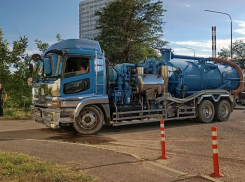 Больше не воняет: в Анапе решают проблему с отведением сточных вод на улице Солдатских матерей