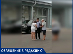 «Ограды нет, камер нет, прайса нет – и за такую парковку в Анапе требуют плату…» – туристы возмущены