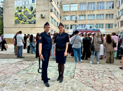 Полиция Анапы обеспечила безопасность на последних звонках