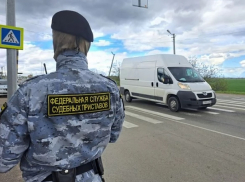  Приставы сделали пешеходами 250 автовладельцев Анапы и других городов Кубани