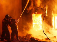 Пострадавшие в страшном пожаре анапчане нуждаются в помощи!