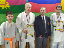 Анапские каратисты завоевали 4 медали на турнире в Краснодаре