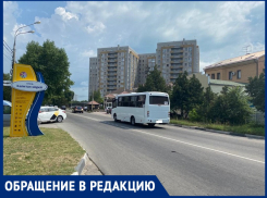 Водители маршрута №114 в Анапе подолгу стоят на остановках – людям в духоте дышать нечем