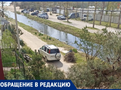 «Еще даже не начат сезон»: анапчанка об установке шлагбаума на реке Можепсин