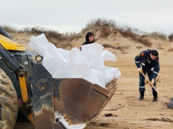В Анапе обнаружили новые выбросы мазута