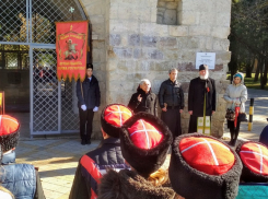 В Анапе казаки почтили память погибших в Куликовской битве