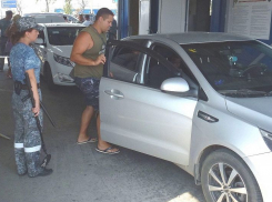 Жителя Анапы задержали за провоз в машине пистолета и патронов