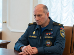 «Это долго, до 16 февраля!»: глава МЧС потребовал откорректировать сроки устранения разлива нефтепродуктов