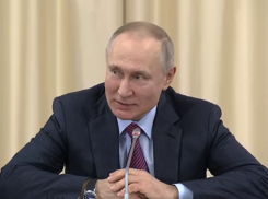 Владимир Путин на встрече с «акулами российского бизнеса» вспомнил про Анапу