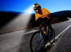 ГИБДД Анапы напоминает, что при езде на велосипеде ночью нужно использовать фонари