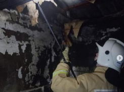 Ночью возник пожар в доме в Уташе под Анапой 