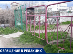 Анапчанка возмущена состоянием пешеходной дорожки рядом с хлебокомбинатом