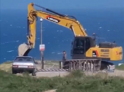 Анапа лишилась «300 ступеней» – снесли любимый многими спуск к морю ради новой набережной