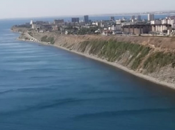 Анапчане спорят, надо ли штрафовать отца, который подверг опасности себя и сына