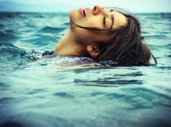 Отчаянный парень в Анапе спас две жизни: женщине и её ребенку!