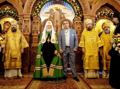 Анапский бизнесмен получил церковный Орден в честь освящения нового храма