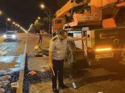 В Анапе водитель пассажирского автобуса протаранил автокран, легковушку и погиб