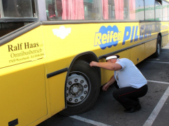 Опасно для жизни: в Анапе у каждого десятого автобуса найдены неисправности