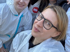 Известная телеведущая Яна Чурикова приехала в Анапу для работы волонтером 