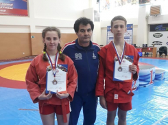 Анапские самбисты завоевали в Новороссийске бронзовые медали