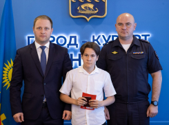 11 юных анапчан получили паспорта