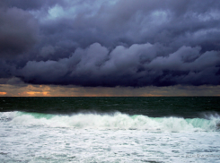 В Анапе снова опасно купаться: штормовое предупреждение