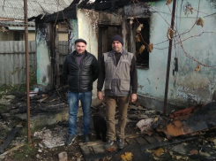 Под Анапой Александр Кочаровский и Евгений Осипенко спасли человека во время пожара