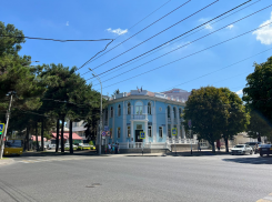 В день катания по радуге в Анапе облачно и жарко