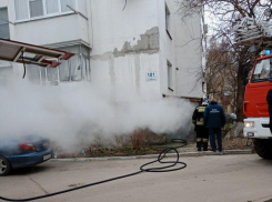 В Анапе полыхал огнём подвал жилой многоэтажки, причиной пожара мог стать поджог