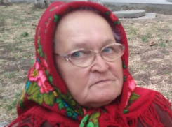 Бабушка вместе с дочкой-инвалидом осталась без крыши над головой и без денег в Анапе