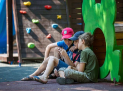 В Анапе на улице Ленина появилась новая детская площадка