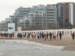1 января в Анапе прошел забег по пляжу на дистанциях на 5 и 10 километров